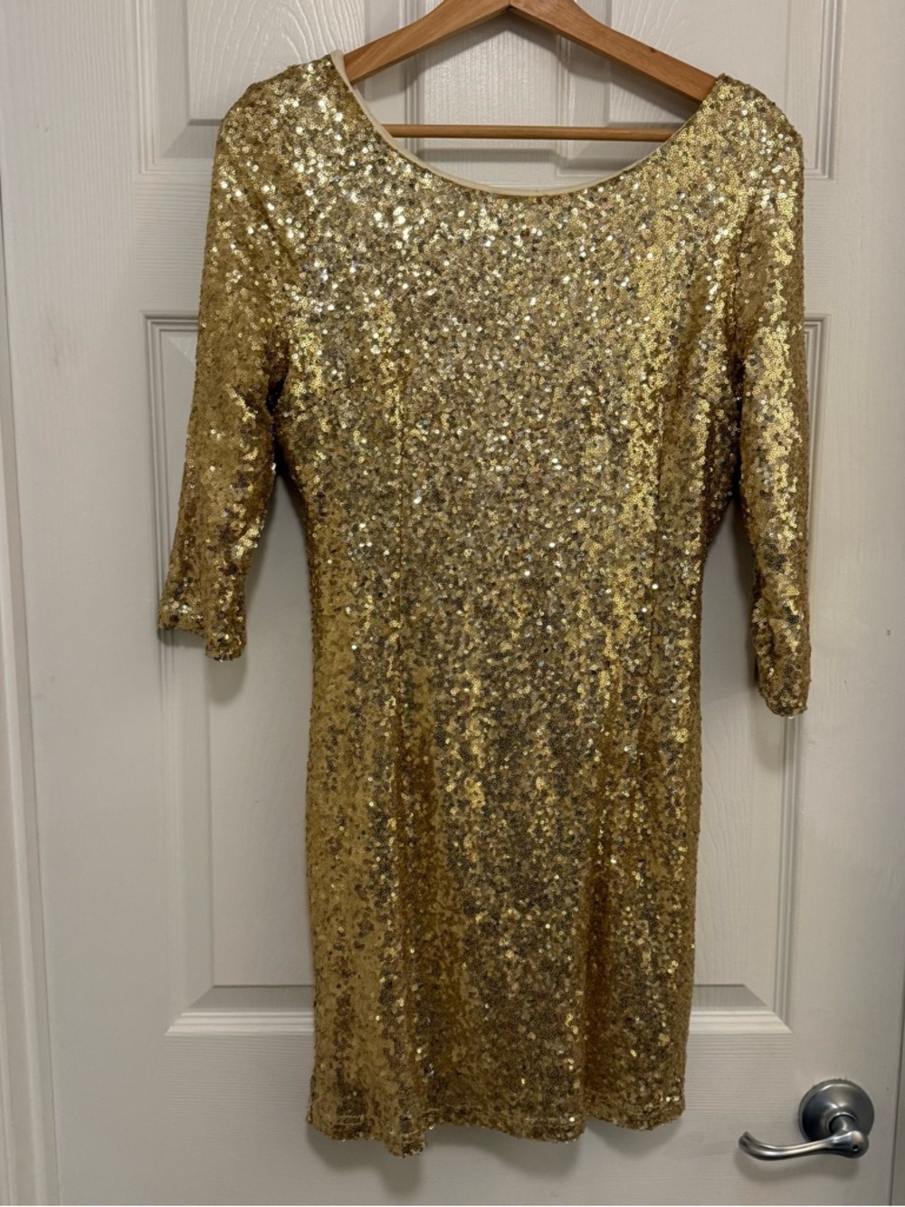 Like New Red Clover Dangerously in Love Gold Sequin Cocktail Mini Dress - Picture 3 of 7